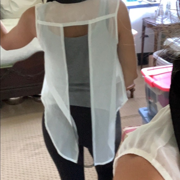 Black white sheer button down blouse collar pocket - Picture 7 of 7